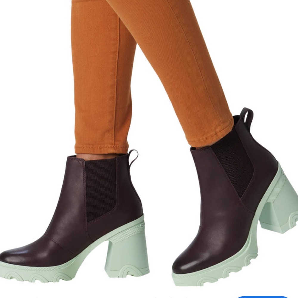 SOREL Brex Heeled Leather Brown Chelsea Ankle Boots Women’s Size 9